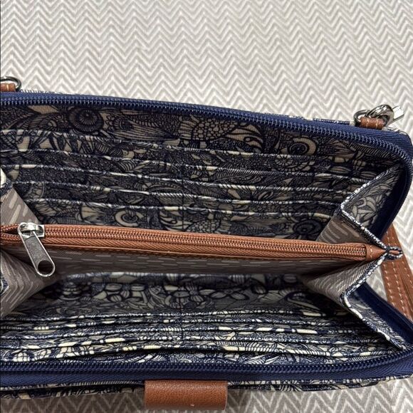 Sakroots Navy Spirit Desert Artist Blue Floral Wristlet Wallet - Picture 3 of 3